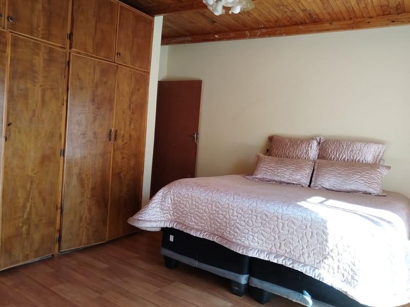 To Let 5 Bedroom Property for Rent in Kuruman Northern Cape